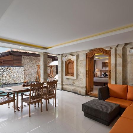 Giri Bhagawan Villas & Spa นูซาดูอา ภายนอก รูปภาพ