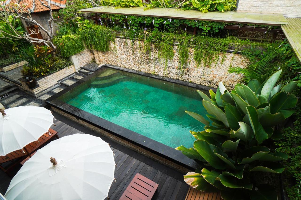 Giri Bhagawan Villas & Spa นูซาดูอา ภายนอก รูปภาพ