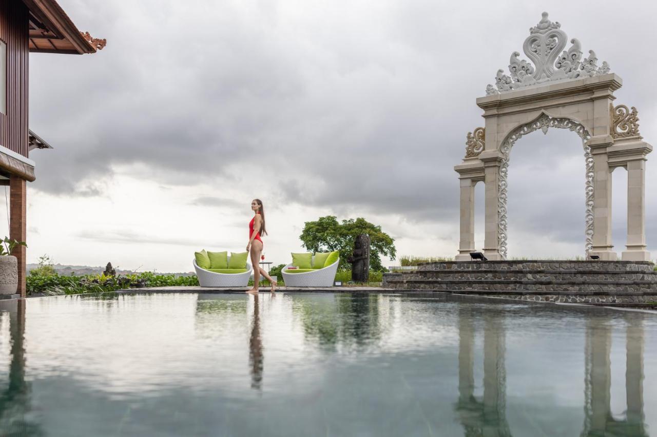 Giri Bhagawan Villas & Spa นูซาดูอา ภายนอก รูปภาพ